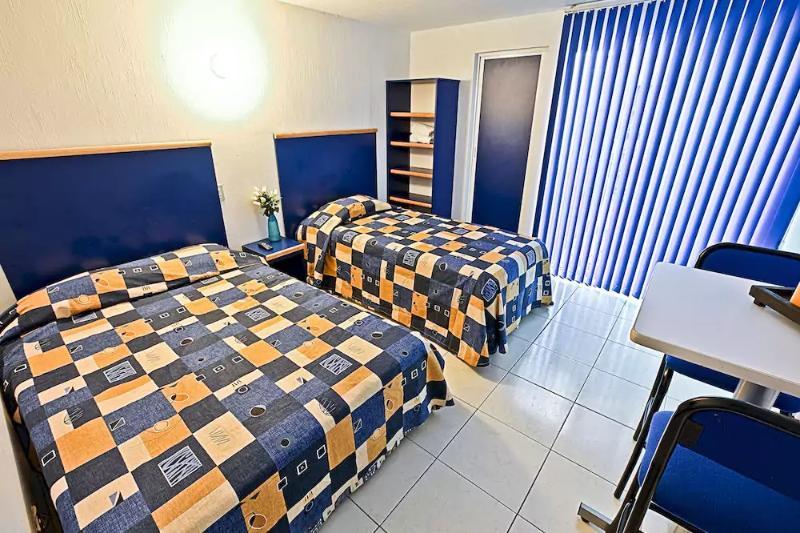Hotel Vagabundo Plaza Del Sol Zapopan Dış mekan fotoğraf